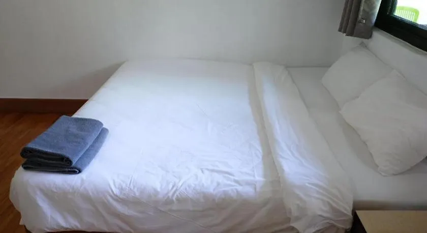 Phang Nga Farmstay Καο Λακ 0*,